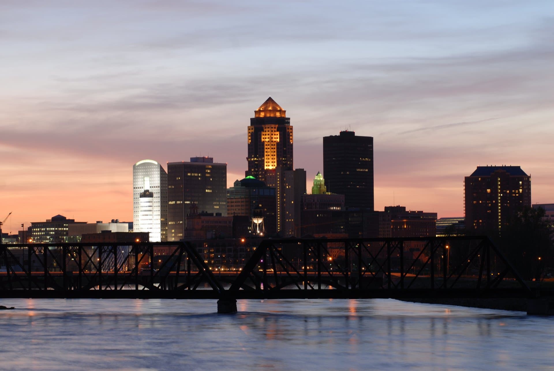 Des Moines